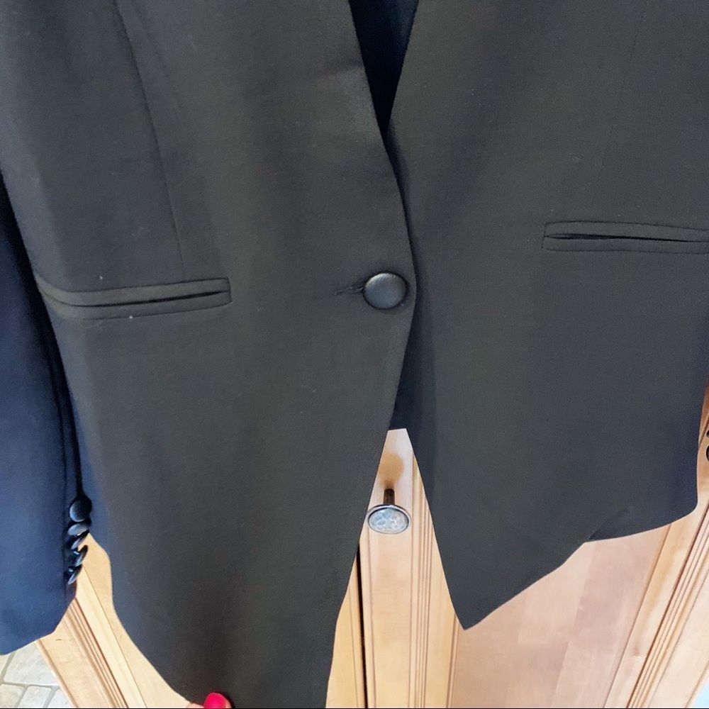 black blazer - Picture 4 of 5